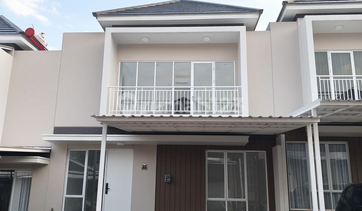 Rumah Bagus Furnished Paramount Village Semarang 1