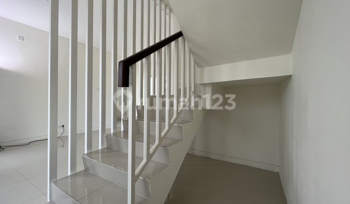 Dijual Rumah di Victoria Highland bsb Semarang