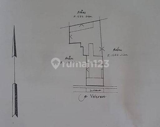 Bangunan Hitung Tanah di Jalan Veteran 1