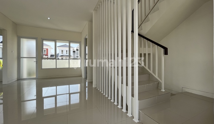 For Sale House in Victoria Highland bsb Semarang 2