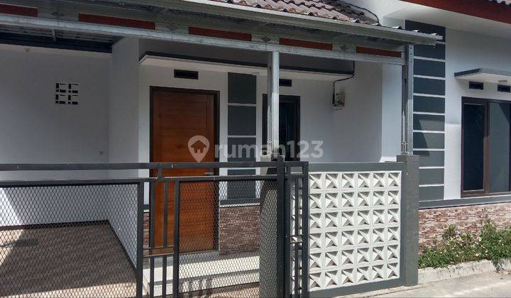 Rumah Baru Siap Huni Hoek Termurah Setrategis di Cipageran Cimahi 1