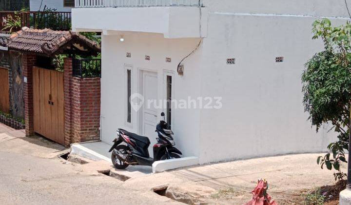 Dijual Cepat Rumah 2 Lt Bagus Siap Huni murah di Kamarung Cimahi 1