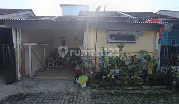 Rumah Siap Huni Harga Bawah Pasar Setrategis di Riung Bandung Rumah Siap Huni Harga Bawah Pasar Setrategis di Riung Bandung