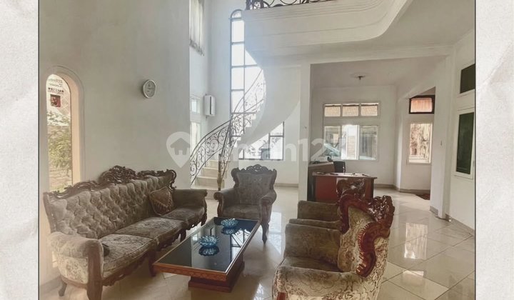 Rumah Besar Luas Mewah Harga di Bawah Pasaran Tengah kota bandung 2