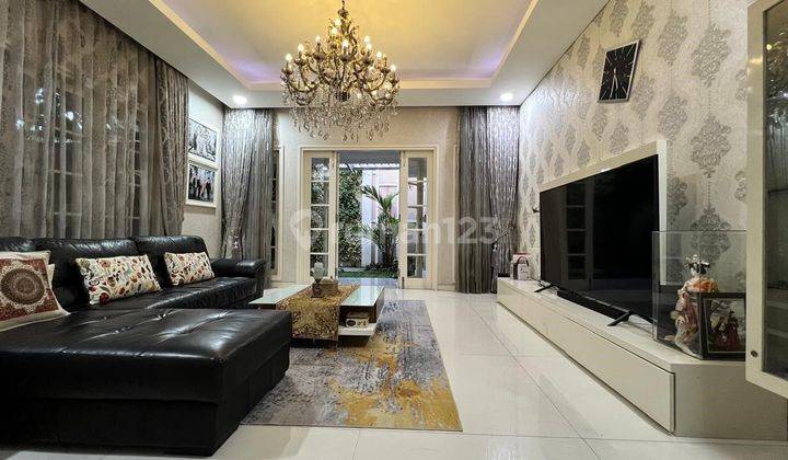 Dijual Rumah Bagus Semi Furnish Siap Huni di Moch Toha Bandung 1