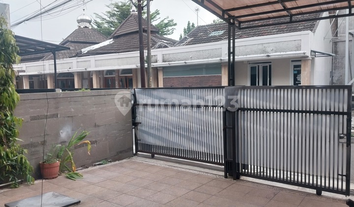 Rumah di Turangga 5 kamar, kota Bandung.