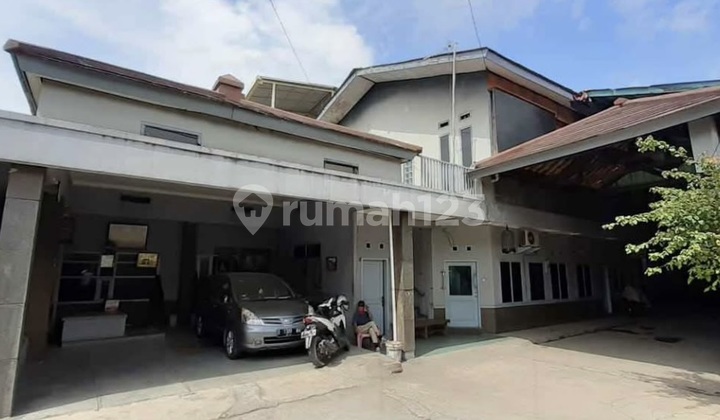 Gudang di Mochammad Toha Bandung Kondisi Baik, Dekat Akses Tol.