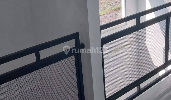 Rumah DiJual 2LT 3KM  SHM Daerah Pedungan Denpasar 2