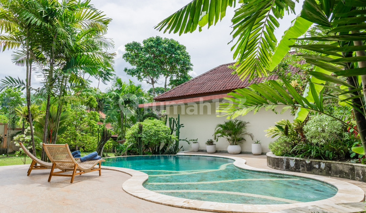 For Sale Luxury Villa Private Pool Complete Facilities Near Canggu Ic