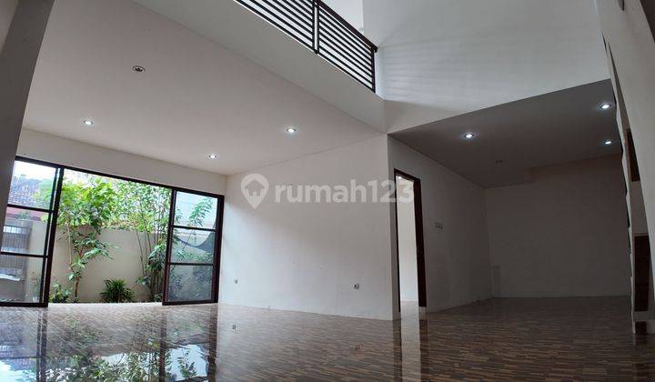 Disewakan Rumah Hook 4 Kamar Dekat Kampus Unud Pk 1