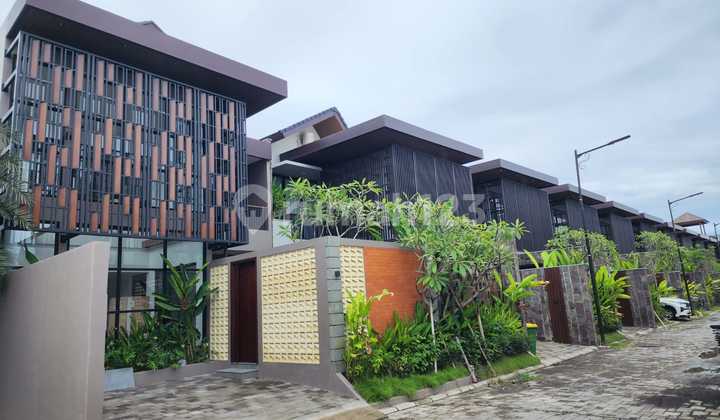 Siap Huni Villa Private Pool Furnish di Canggu Cn Siap Huni Villa Private Pool Furnish di Canggu Cn