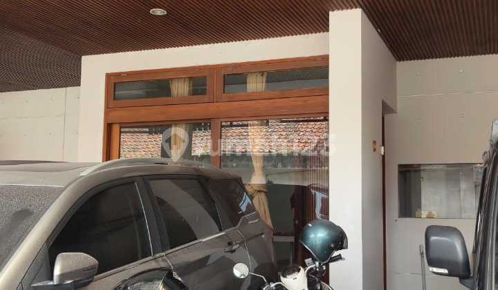 Siap Huni Rumah Lantai 3 Furnish di Denpasar Utara Cn