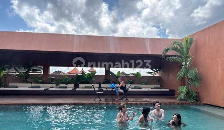 Dijual Tanah 5.5 Are Plus Bangunan 8 Kamar Dekat Pantai Pererenan Md