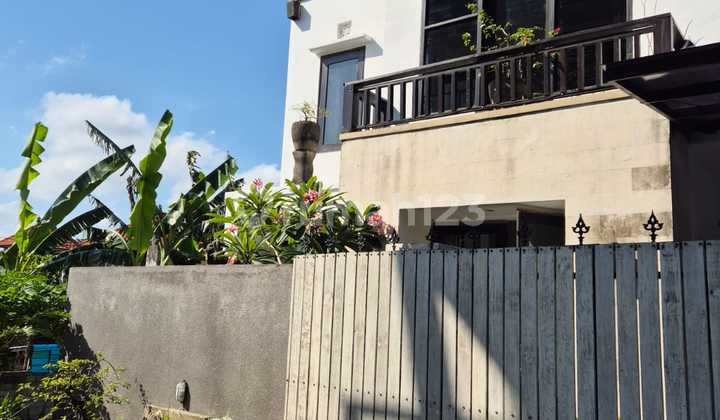 Private Pool 3 Bedroom House in Munggu Near Canggu Area