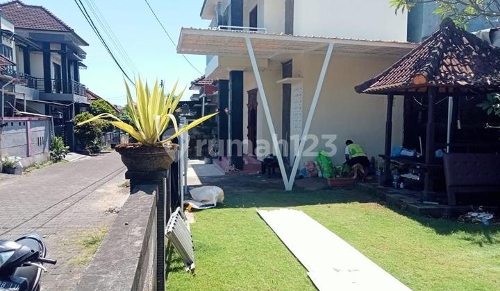Murah Rumah Lantai 2 Pet Friendly di Dalung Mnk 2