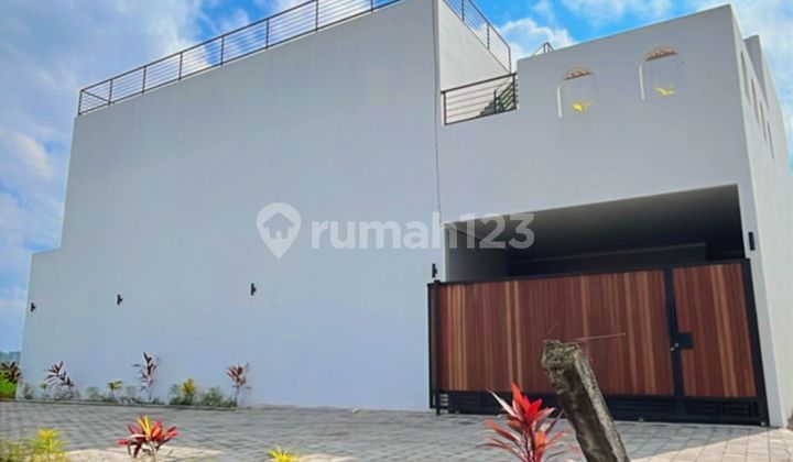 New 3-Bedroom Villa for Sale with Rice Field View Near Seseh Beach Md