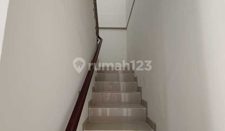 Disewakan Rumah One Gate Full Furnish Di Kesiman Pk 2