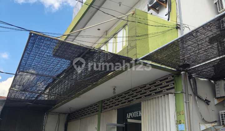 Dijual Ruko 3 Lantai Parkir Luas di Jl Utama Buana Raya Denpasar Cn