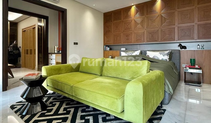 FOR SALE VETERAN MODERN CLASSIC HOUSE SEMI FURNISHED 2