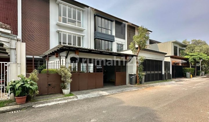 For Sale Cipete - Cilandak Modern Minimalist Townhouse One Gate System 2