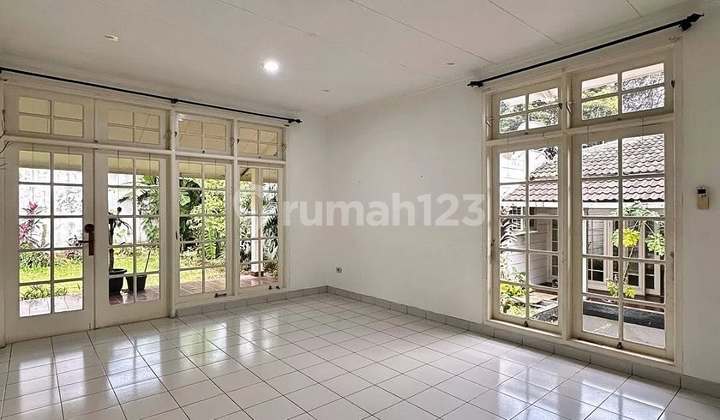 FOR SALE KUNINGAN - JAYA MANDALA HITUNG TANAH ROW JALAN LEBAR 2