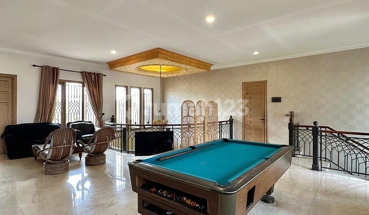 FOR SALE JATIPADANG MODERN CLASSIC HOUSE IN A COMPLEX 2