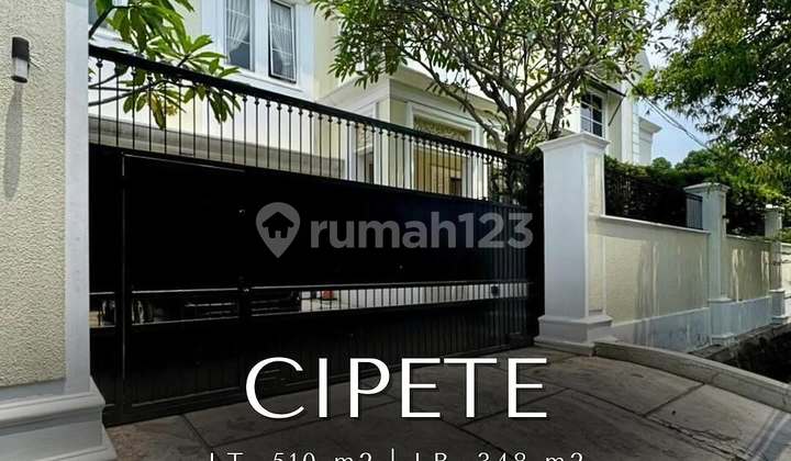 FOR SALE CIPETE CLASSIC COLONIAL HOUSE HIGH QUALITY MATERIAL SEMI FURNISHED
