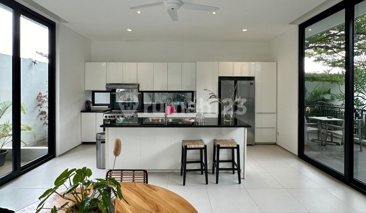 For Sale Kemang Modern Resort Townhouse Private Pool 2