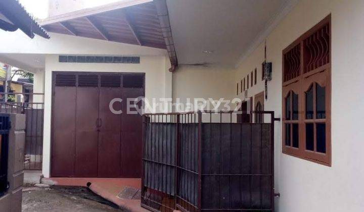 Rumah Dekat Stasiun Depok Seberang Perumahan Puri Depok Mas 1