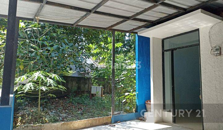 Rumah Hook Dekat GDC Di Perumahan Taman Anyelir 3, Depok 2