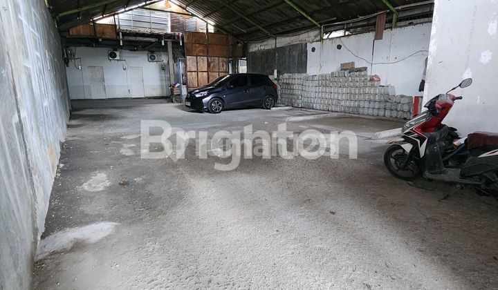 Warehouse in Menceng, Tegal Alur, Kalideres, Cengkareng