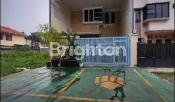 "Quick Sale! Strategic House in Joglo – Ideal for Business and Investment" "Quick Sale! Strategic House in Joglo – Ideal for Business and Investment"