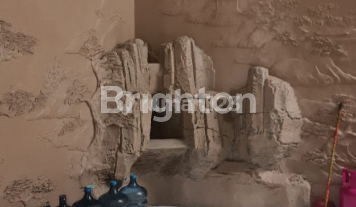 Rumah Besar Dan Murah Di Taman Surya 5 2