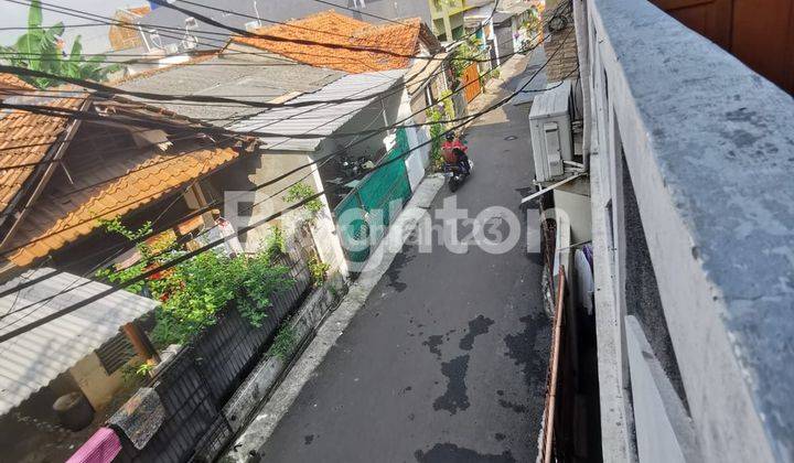 Rumah Kos 14 Kamar Full Penghuni Di Kebon Jeruk. 2