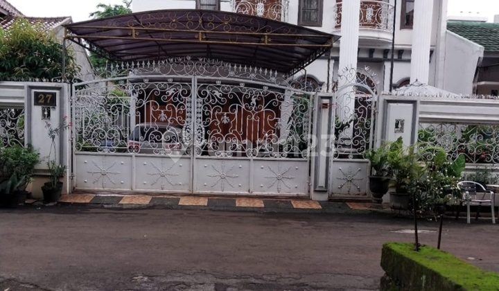 Rumah Mewah 2 Lantai - Semi Furnishkomplek Puri Pesanggrahan, Jakarta Selatan 