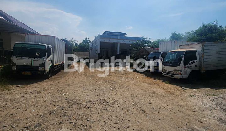 Dijual Tanah Bisa untuk Gudang Beserta Bangunan 2 rumah di Kampung Melayu, Tangerang 