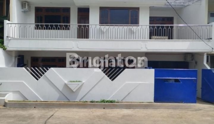 Rumah Mewah Baru Renovasi Total Di Bukit Duri, Jatinegara, Jakarta Timur Rumah Mewah Baru Renovasi Total Di Bukit Duri, Jatinegara, Jakarta Timur