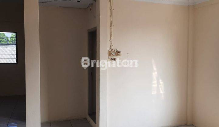 Jual Murah Rumah Untuk Usaha 2 Lantai, Lt 100, Semanan, (2 Kios 1 Garasi Dan Lantai 2 Tempat Tinggal) Jakarta Barat 2