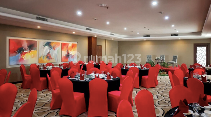 Hotel Bintang 4 Semarang – 18 Lantai + Mall, Dijual Rp 450M Nego