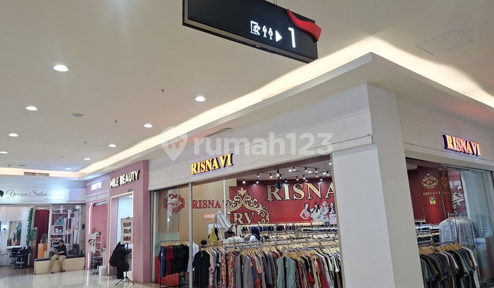 WTS – 4 Kios Tangcity Mall Lt. 1 (Depan Eskalator) WTS – 4 Kios Tangcity Mall Lt. 1 (Depan Eskalator)