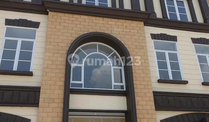 Jual Ruko Thamrin Boulevard Jababeka - Posisi Jalan Besar Jual Ruko Thamrin Boulevard Jababeka - Posisi Jalan Besar