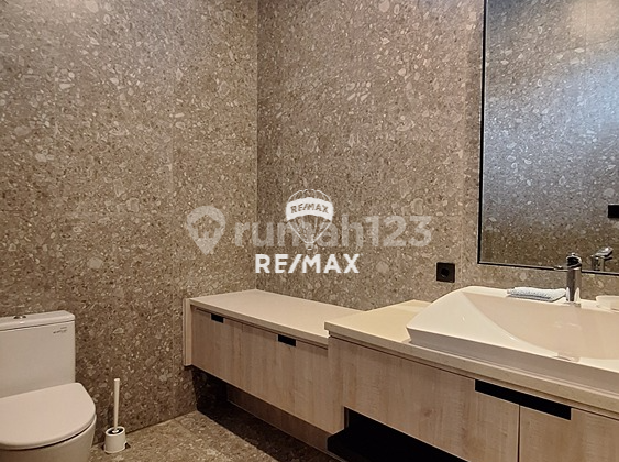 Dijual Rumah Besar Taman Tirta Golf BSD - LT 743 M² LB 700 M² | Semi Furnish 2