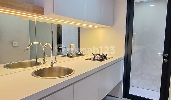 Dijual Cepat - Fleekhauz R BSD Fully Furnish 2