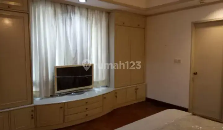 Dijual Apartemen Sultan Unit Ascott 1724 Furnished 2