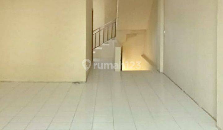 Disewakan Ruko 2½ Lantai- Traffic Ramai – Bogor Utara 2