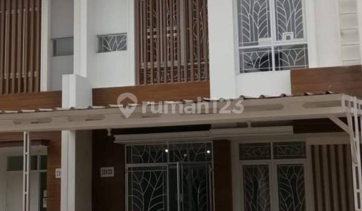 Dijual Murah - Rumah Siap Huni 2 Lantai Citra Raya Dijual Murah - Rumah Siap Huni 2 Lantai Citra Raya