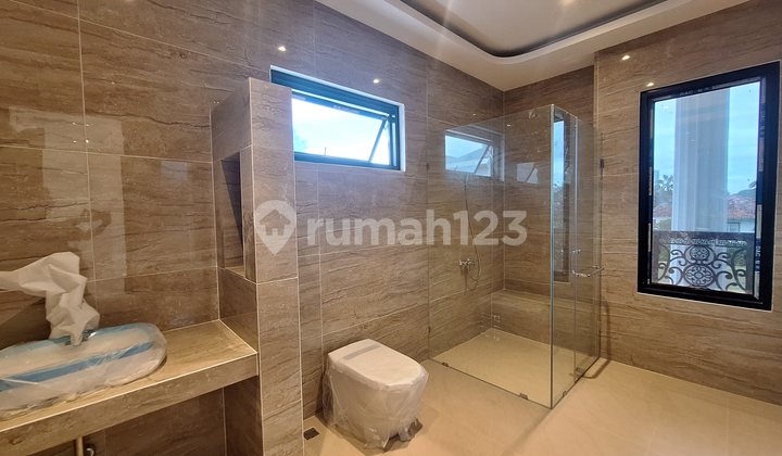 For Rent Luxury Brand New House 1,000 M² - Taman Diponegoro, Lippo Karawaci 2