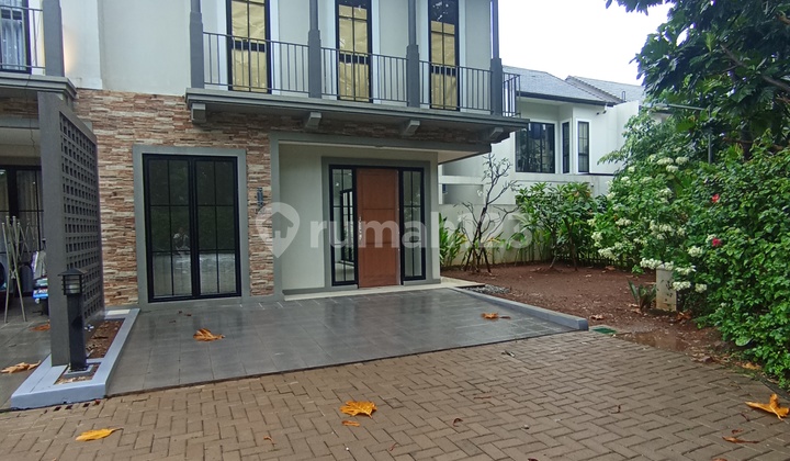Rumah Hook Taman Luas Cocokuntuk Keluarga Rumah Hook Taman Luas Cocokuntuk Keluarga