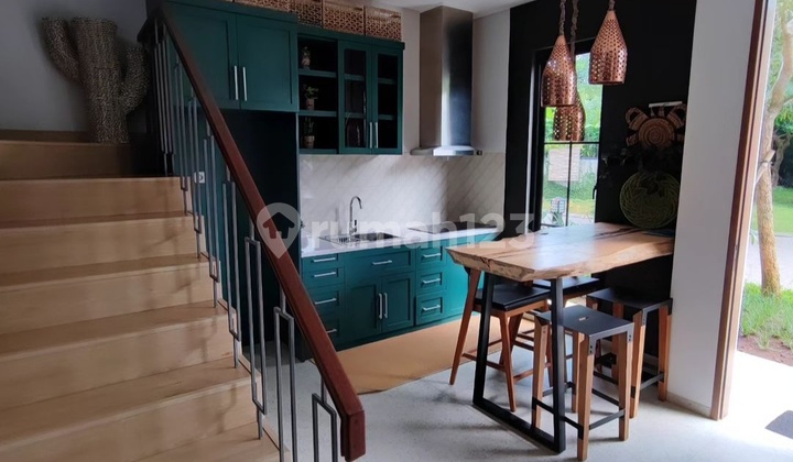 Beautiful Favorite House Attached to Lebakbulus MRT 2