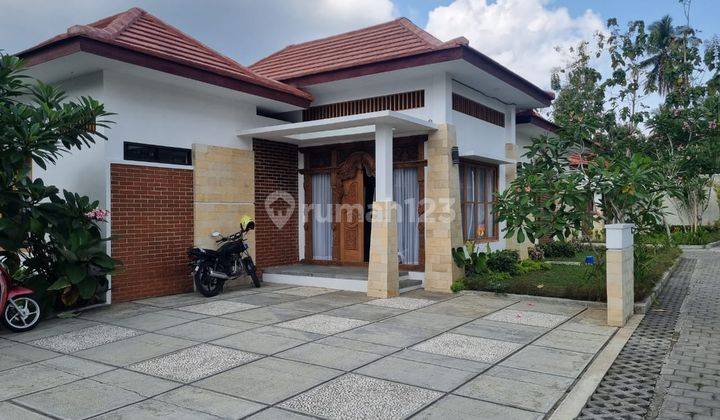 Villa Cantik Bisa Kpr Carport Luas Dekat Plataran Heritage Borobudur 1